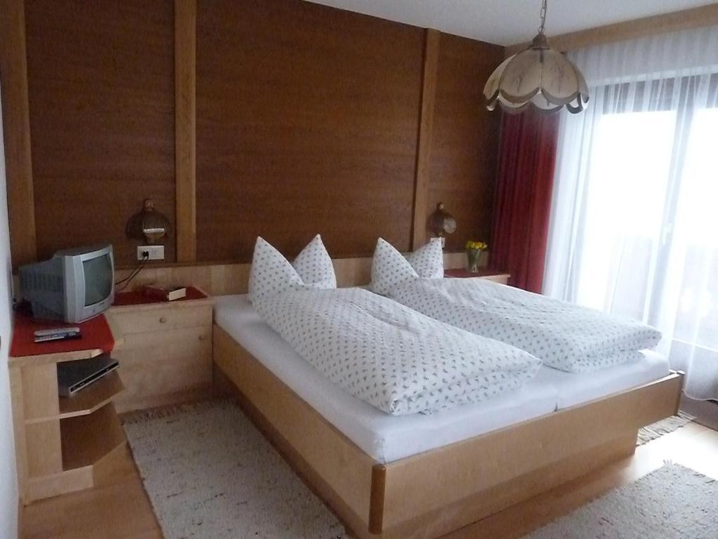 Pension Holzmann لوتاش الغرفة الصورة